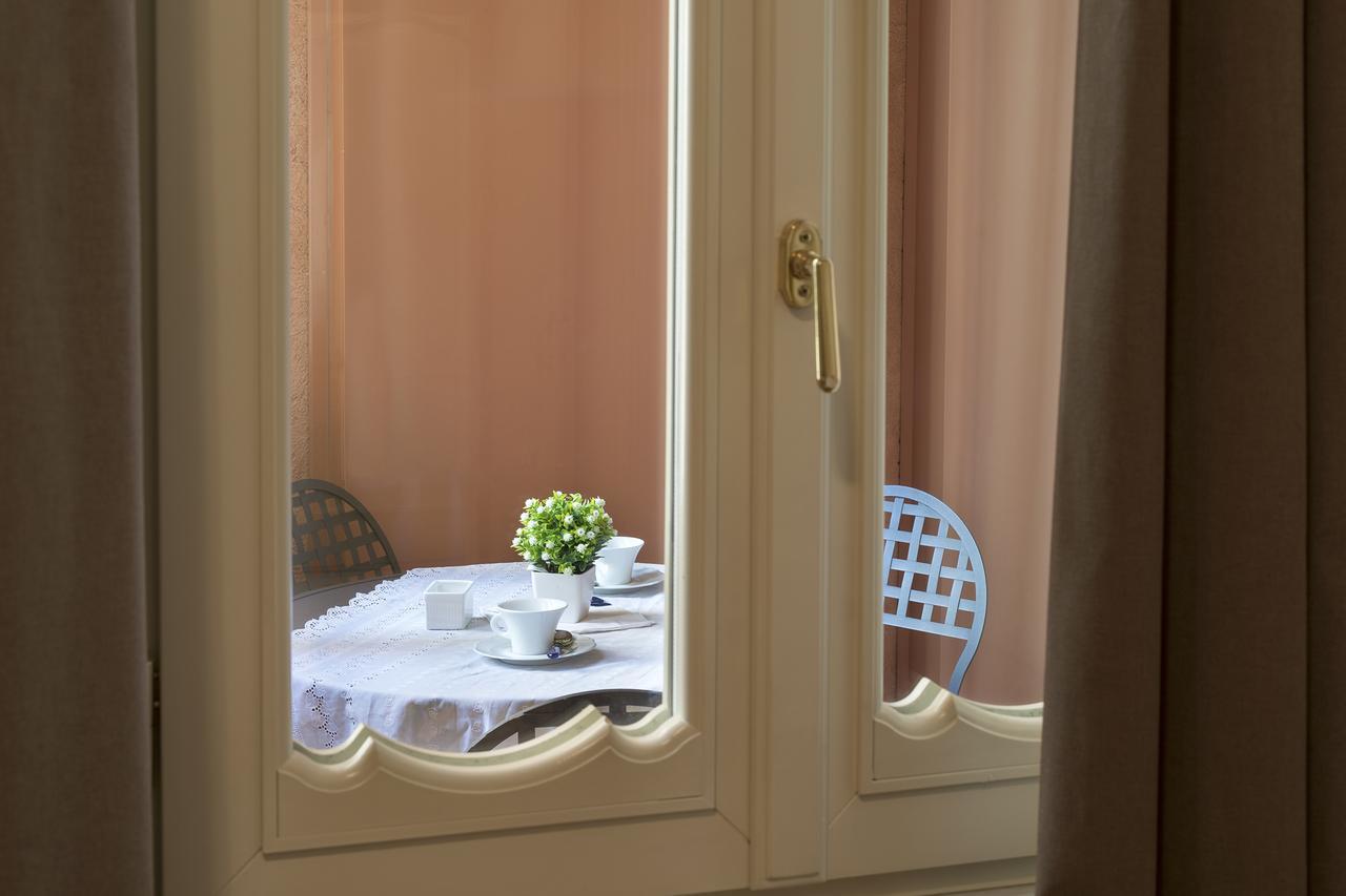Dimora Storica Palazzo Marescalchi Belli Apartment Roma Ngoại thất bức ảnh